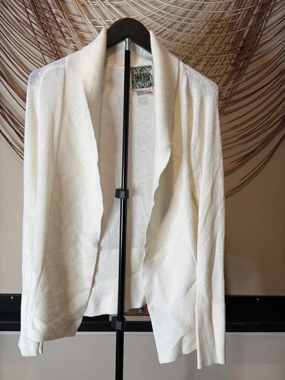 Curio cream, open front cardigan, white sleeve EUC S 3026